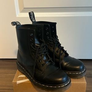 Dr. Martens Contrast Stitch 1460 Boots